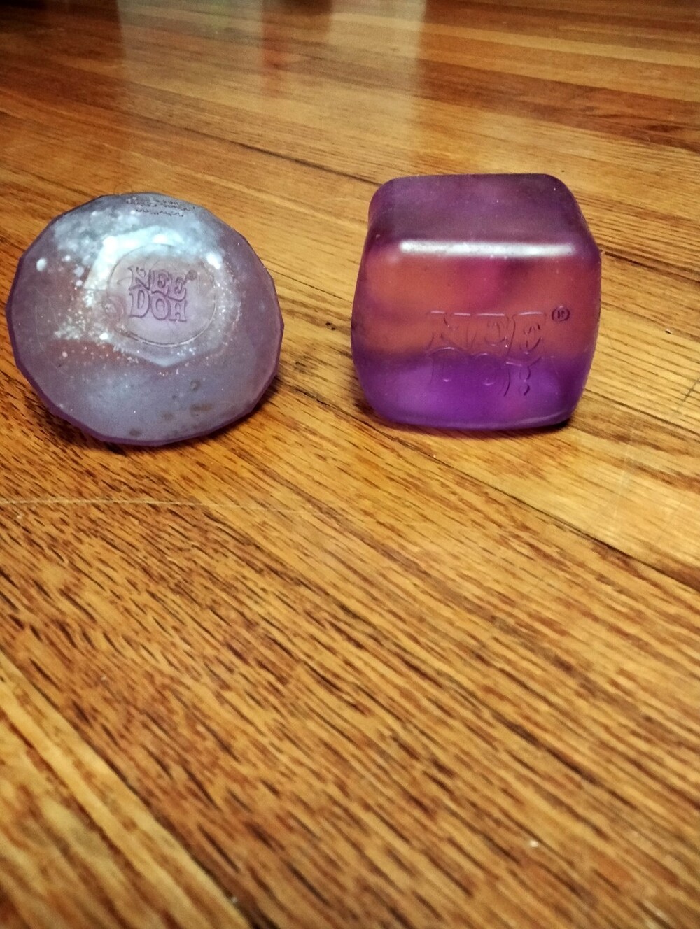 Needoh Nice Cube Purple And Needoh Glitter Gem Purple - Picture 4 of 4